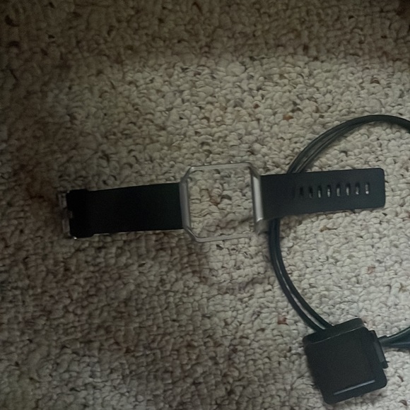 Used, Fitbit - Picture 2 of 3